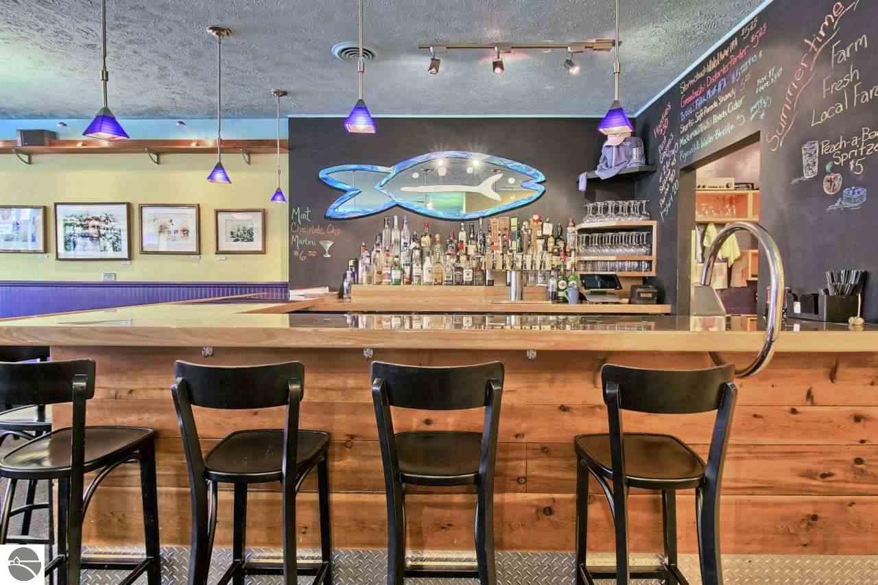 320 Main St, Frankfort, MI 49635